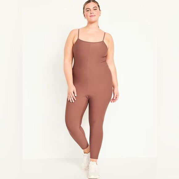 Old Navy PowerSoft 7/8 Cami Bodysuit Unitard Jumpsuit One-Piece Size XL NWT - Picture 1 of 9